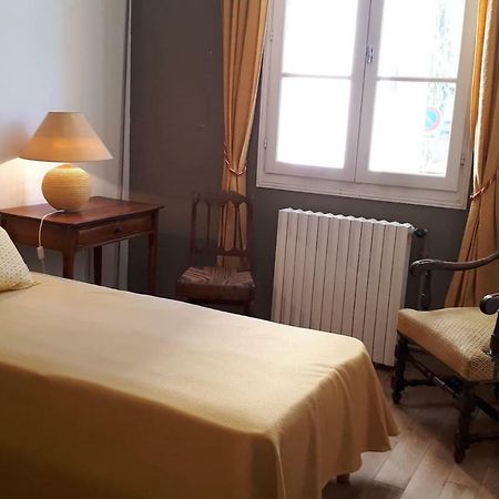ברגרק Appartement De Charme Au Coeur De La Vieille Ville מראה חיצוני תמונה