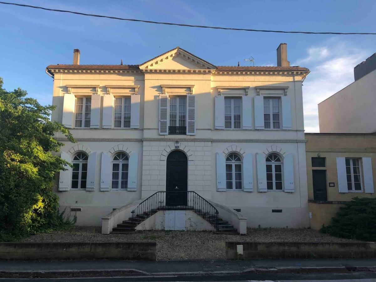 ברגרק Appartement De Charme Au Coeur De La Vieille Ville מראה חיצוני תמונה
